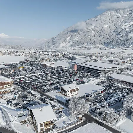 Zimmermanns - Alpine Living Apartament